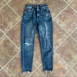 American Eagle Highest Rise Mom Jean